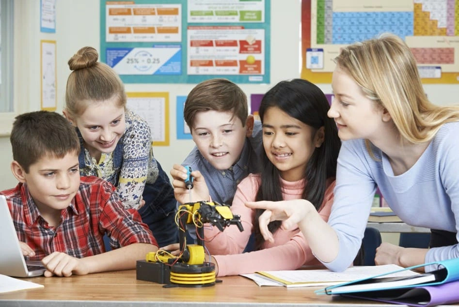 Classroom decorated with custom campus banners and posters Classroom decorated with custom campus banners and posters